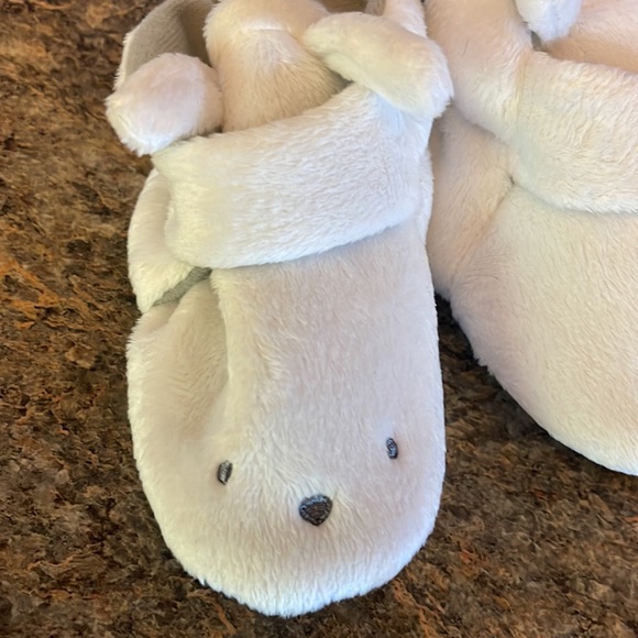 NWT Carter’s Bunny Slippers 🐇 - Picture 3 of 5